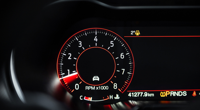 <img src="pubdb/bilder/object/1019/6/660Mustang-022.jpg"/>