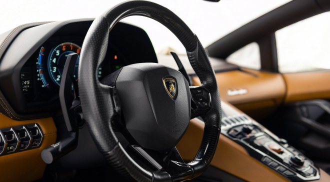 <img src="pubdb/bilder/object/1025/29/660Aventador-026.jpg"/>