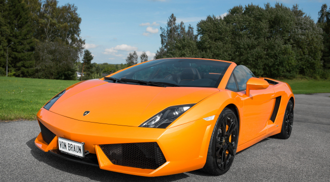 <img src="pubdb/bilder/object/372/10/6602016-08-31_Lamborghini_Gallardo_Spyder_Orange_2500_16.jpg"/>