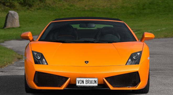 <img src="pubdb/bilder/object/372/9/6602016-08-31_Lamborghini_Gallardo_Spyder_Orange_2500_3.jpg"/>
