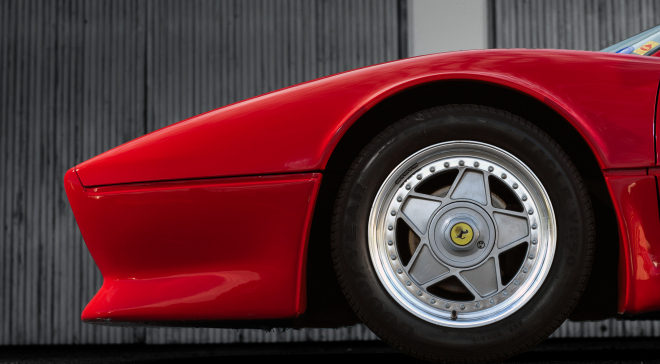 <img src="pubdb/bilder/object/800/26/660Ferrari_308_GTB-117.jpg"/>