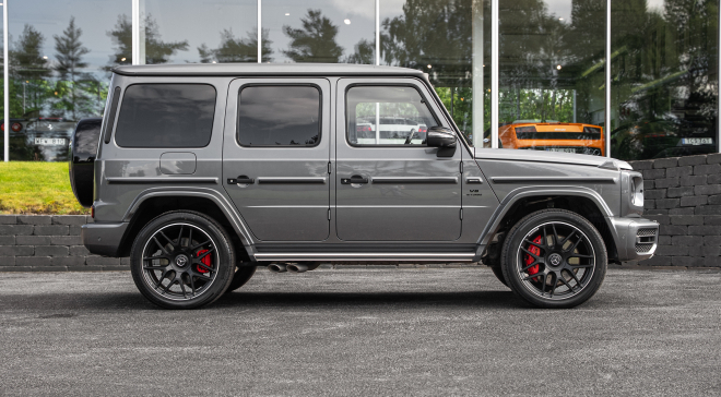 <img src="pubdb/bilder/object/1031/11/660von-braun-amg-g63-5.jpg"/>