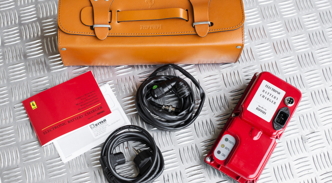 <img src="pubdb/bilder/object/201/14/660ferrari599_1409_al26l.jpg"/>