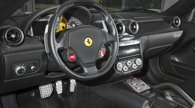 <img src="pubdb/bilder/object/201/27/660ferrari599_1409_al14l.jpg"/>